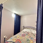 Sainte-maxime: Mezzanine 4 Couchages A 50m De La - Fr-1-226-547 Διαμέρισμα *
