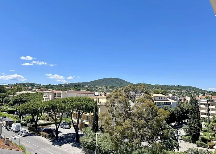 Апартаменти Sainte-maxime: Mezzanine 4 Couchages A 50m De La - Fr-1-226-547 Сент-Максім