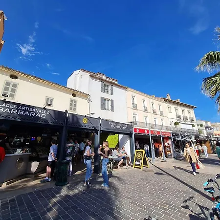 Sainte-maxime: Mezzanine 4 Couchages A 50m De La - Fr-1-226-547