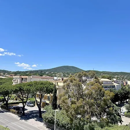 Apartamento Sainte-maxime: Mezzanine 4 Couchages A 50m De La - Fr-1-226-547 Sainte-Maxime